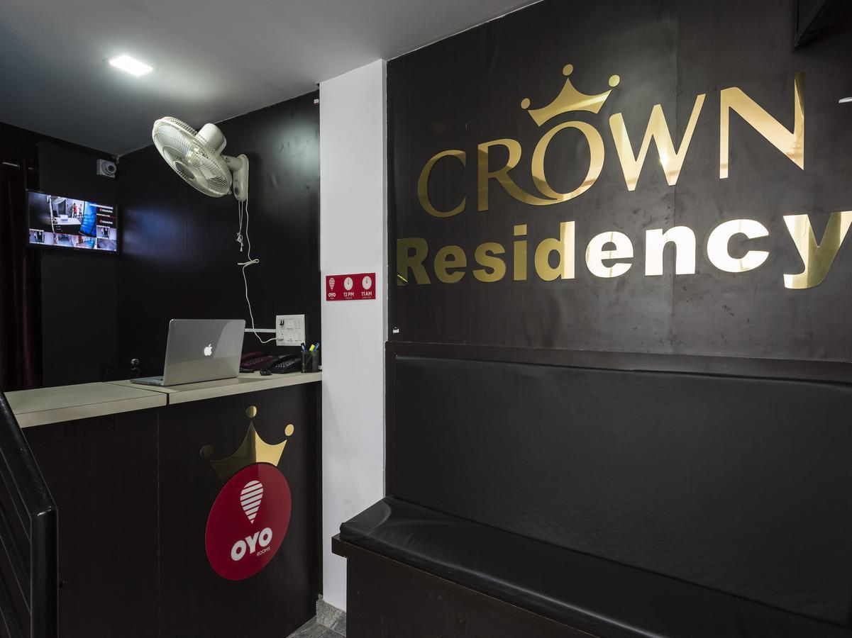 Oyo 9544皇冠公寓酒店 迈索尔 外观 照片